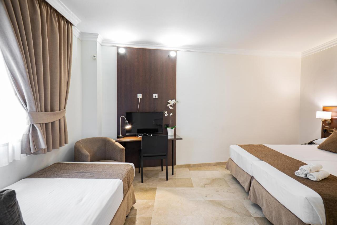 Mainake Costa Del Sol Otel Torre Del Mar Dış mekan fotoğraf