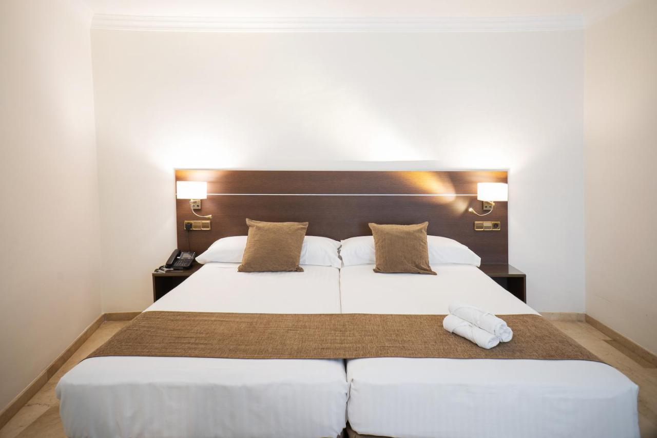 Mainake Costa Del Sol Otel Torre Del Mar Dış mekan fotoğraf